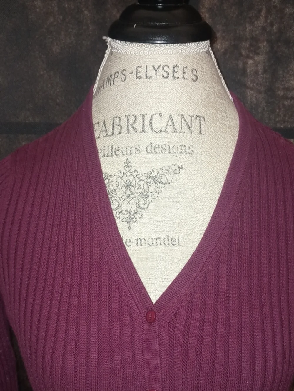 Y2K Express Ribbed Button-Front V-Neck Cardigan - Picture 3 of 5